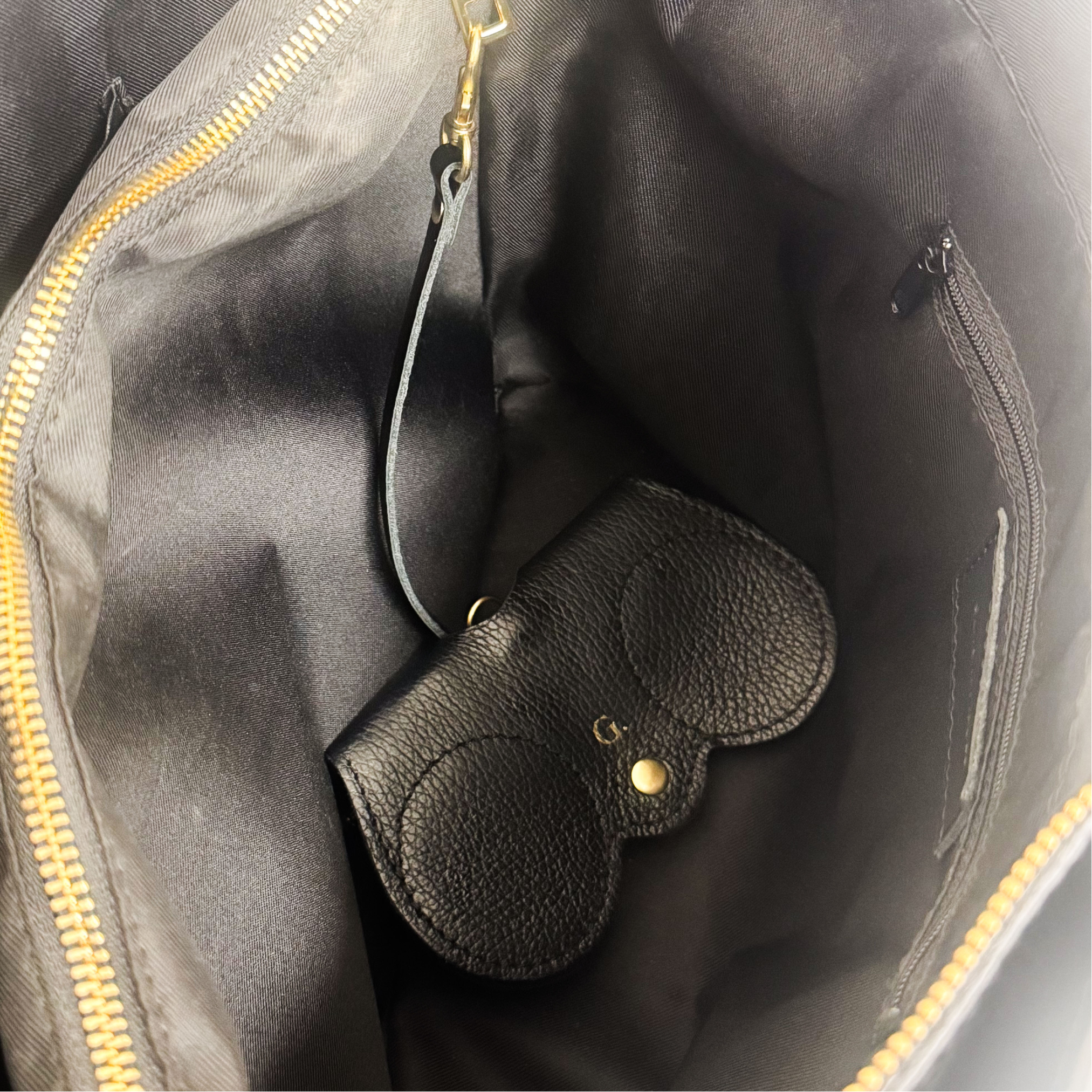 Sunglasses Case - GLITZ N PIECES